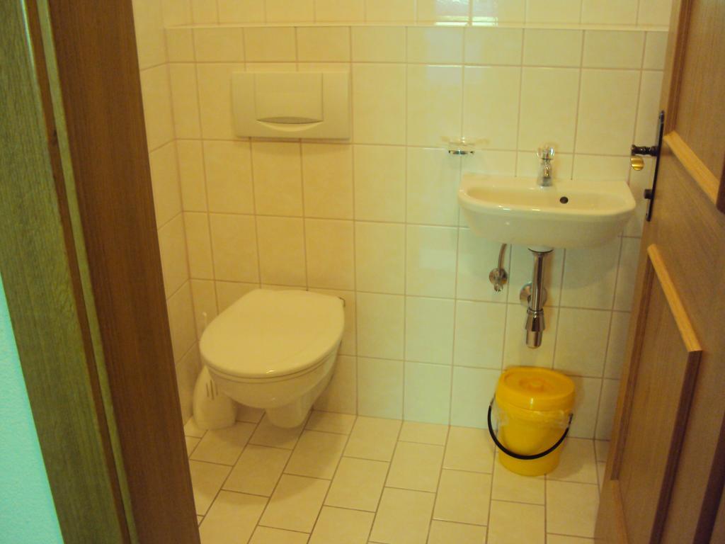 Haus Eben Lägenhet Hippach Exteriör bild